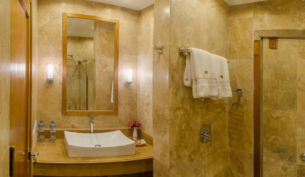 Taypikala Deluxe Valle Sagrado Urubamba Ngoại thất bức ảnh