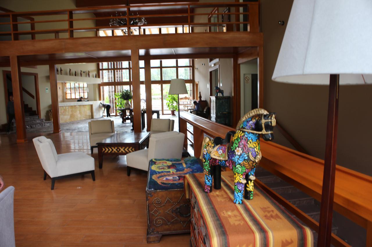 Taypikala Deluxe Valle Sagrado Urubamba Ngoại thất bức ảnh