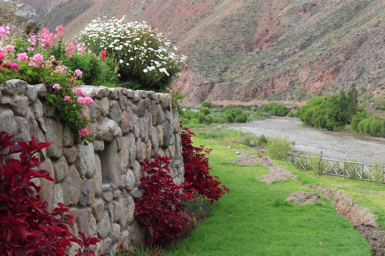 Taypikala Deluxe Valle Sagrado Urubamba Ngoại thất bức ảnh
