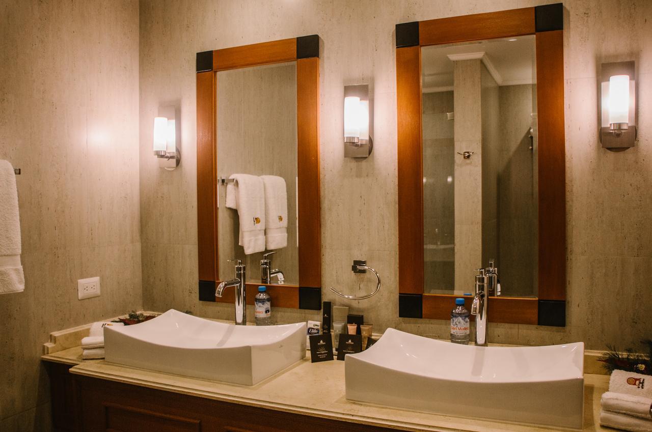 Taypikala Deluxe Valle Sagrado Urubamba Ngoại thất bức ảnh